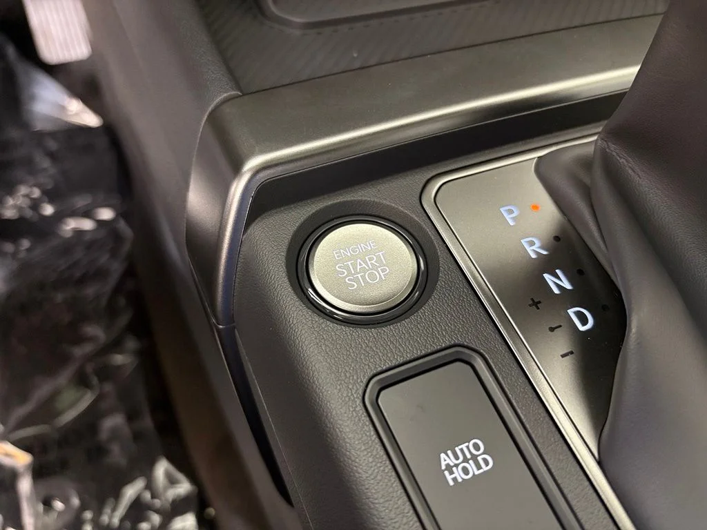 New 2027 Snow White Pearl Kia EX image 32