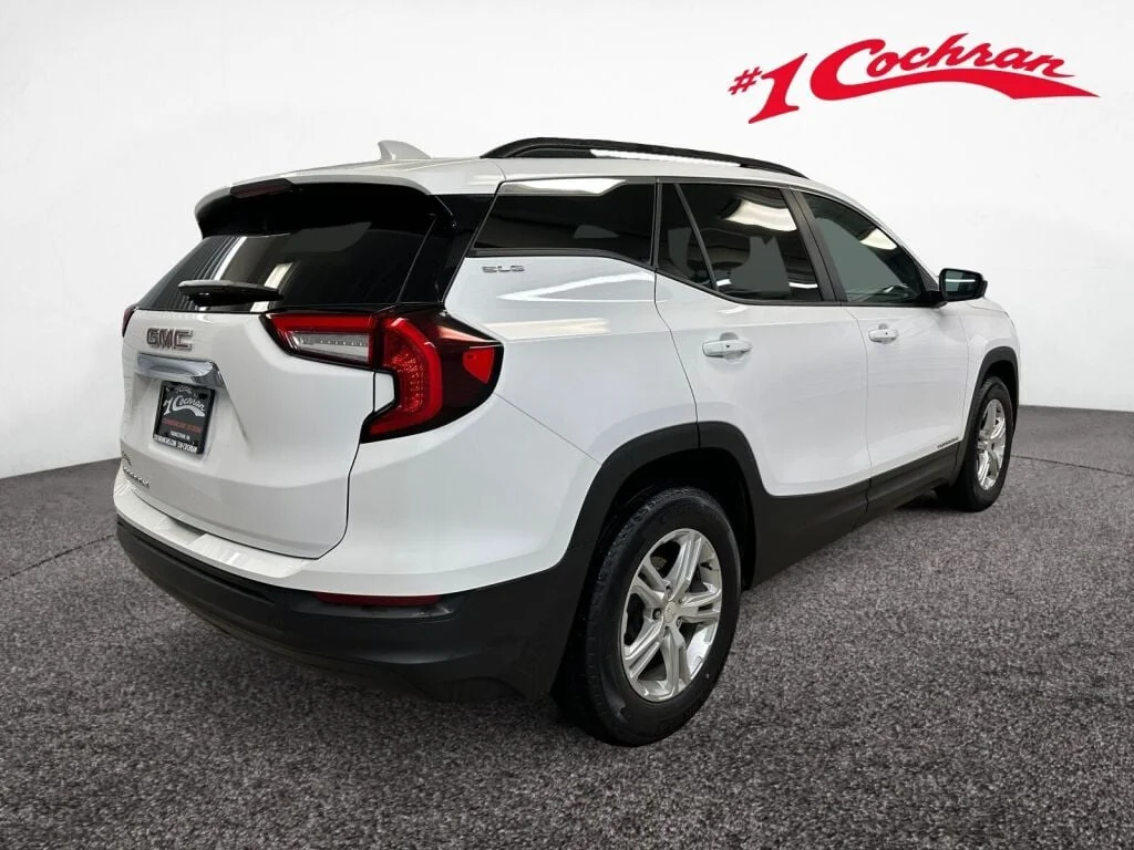 2023 GMC Terrain SLE - Photo 28