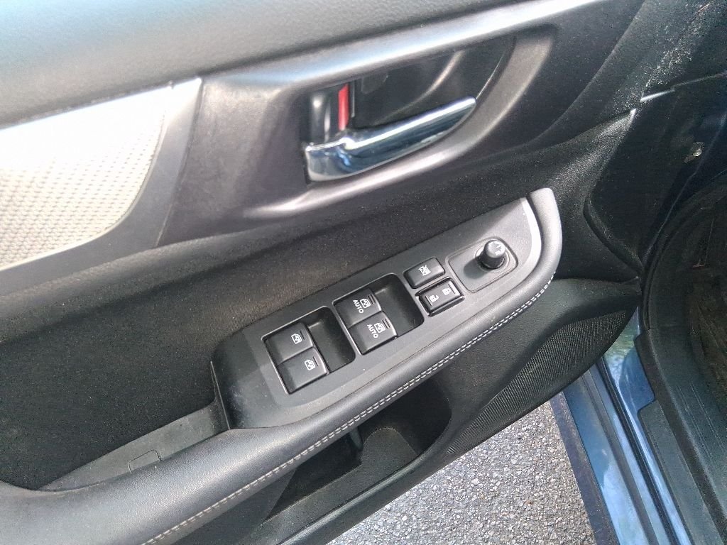 Used 2019 Blue Subaru 2.5i image 5