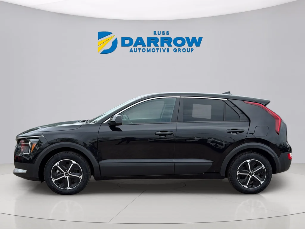Used 2023 Black Kia LX image 2
