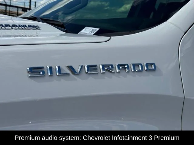 Used 2026 White Chevrolet LT image 11