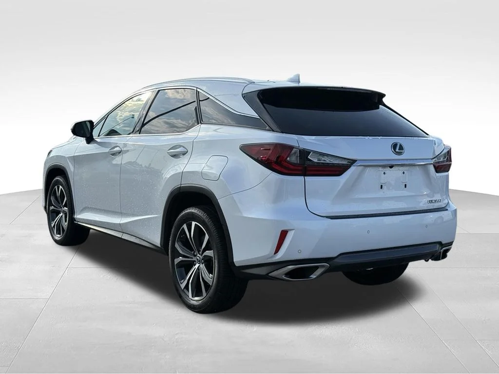 Used 2019 White Lexus 350 image 3