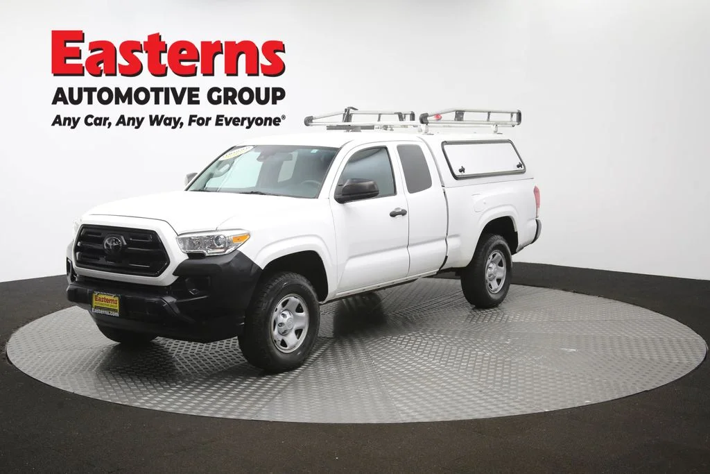 Used 2019 White Toyota SR image 53