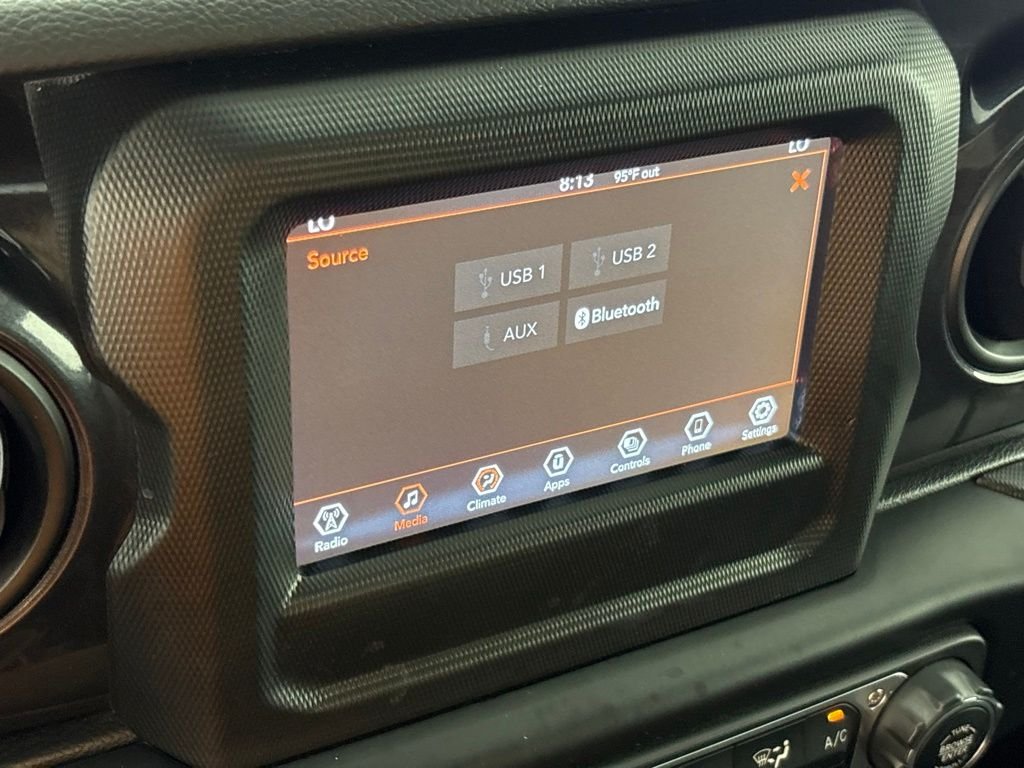 Used 2022 Gray Jeep Unlimited Sport Altitude image 32