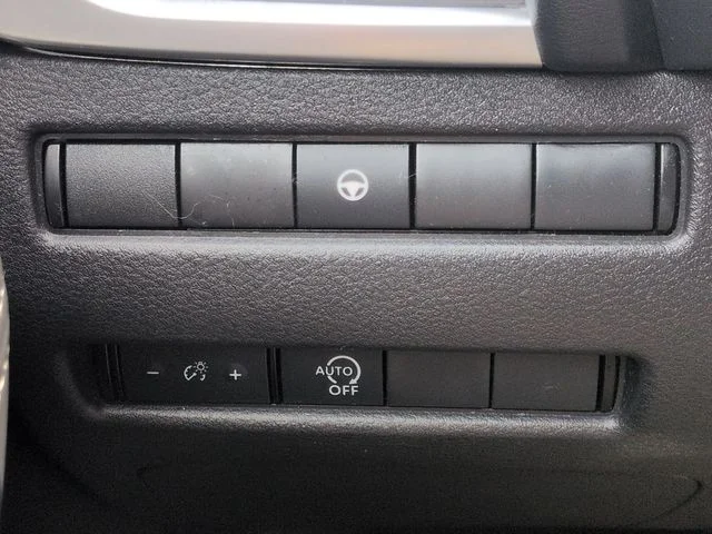 Used 2023 Silver Nissan SV image 19