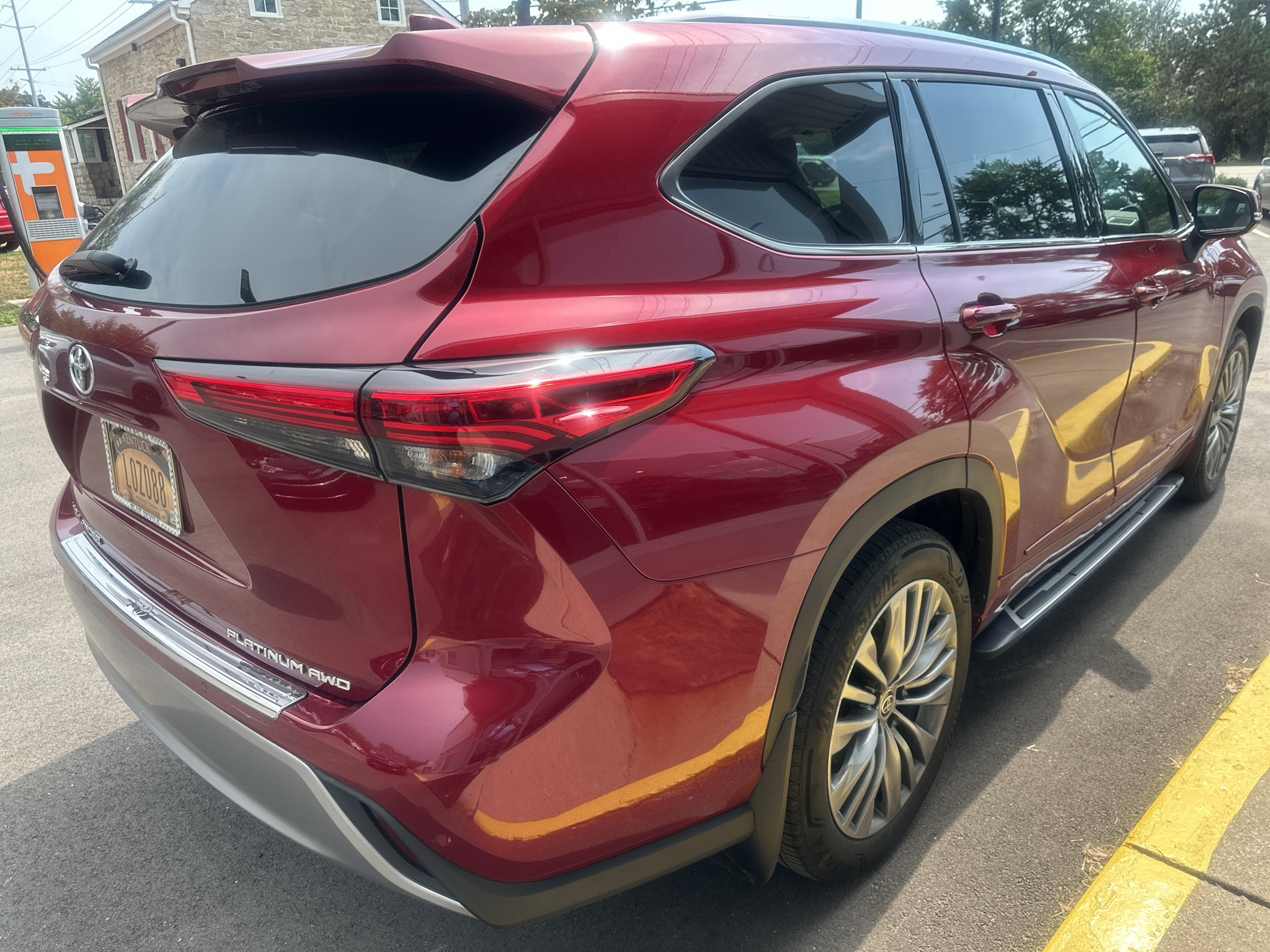 Used 2021 Ruby Flare Pearl Toyota Platinum image 5
