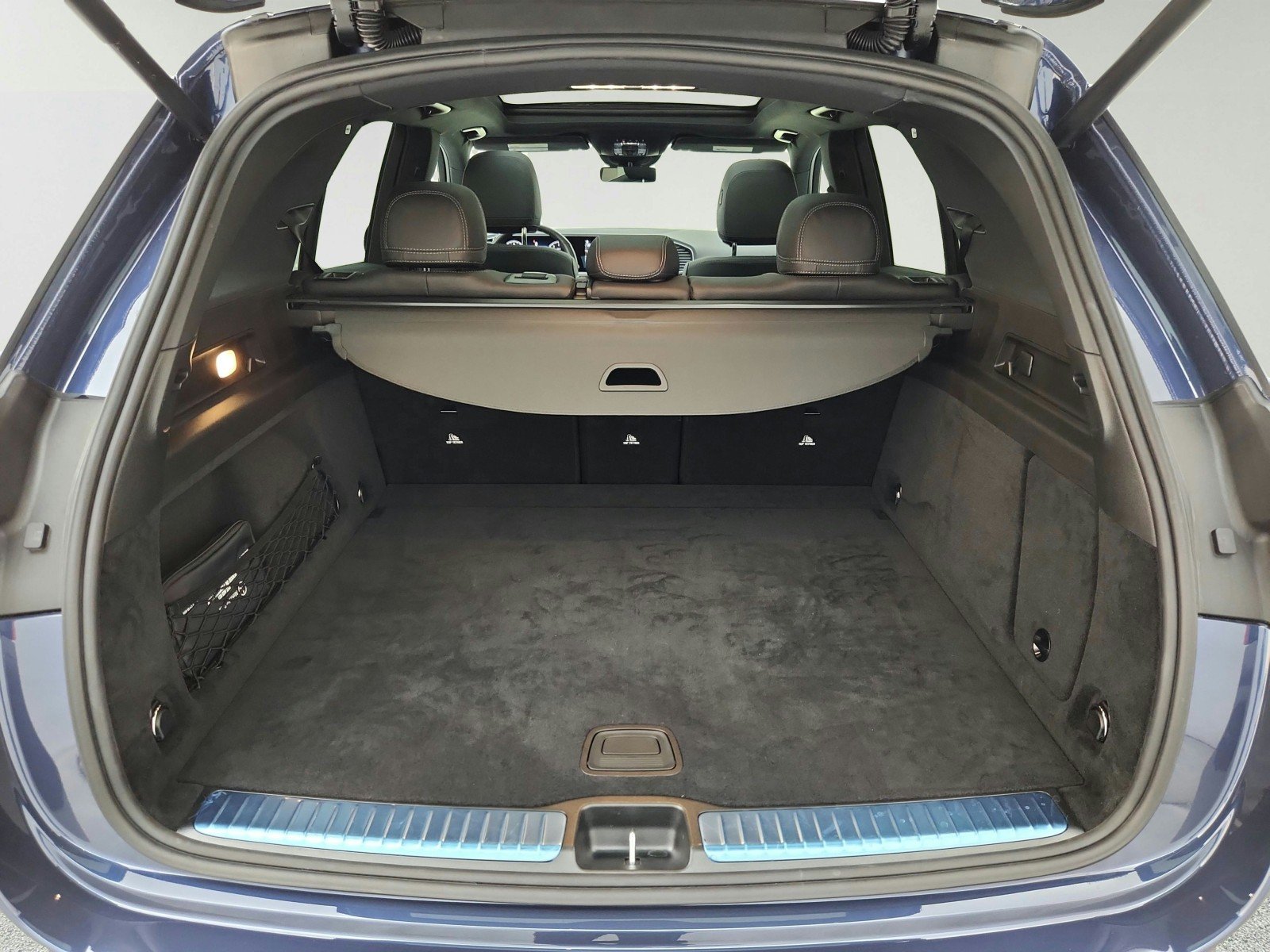 Certified Used 2026 Twilight Blue Metallic Mercedes-Benz GLE 350 image 32