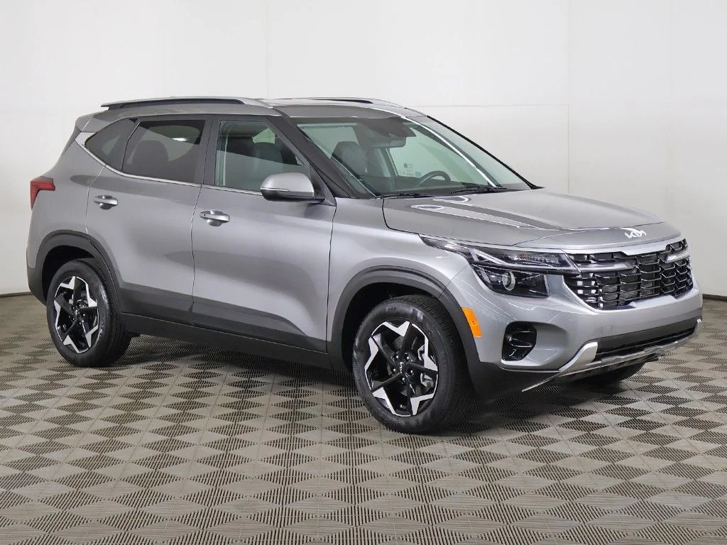 Used 2024 Gray Kia EX image 2