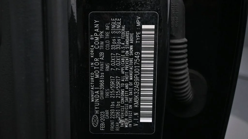 Used 2023 Black Hyundai SEL image 24