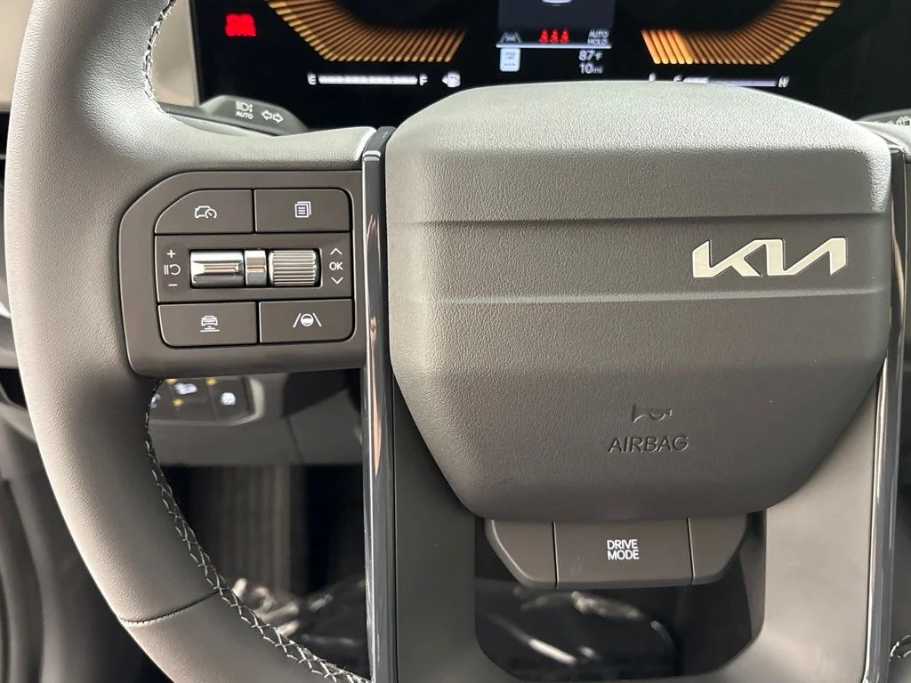 New 2027 Blue Kia S image 29