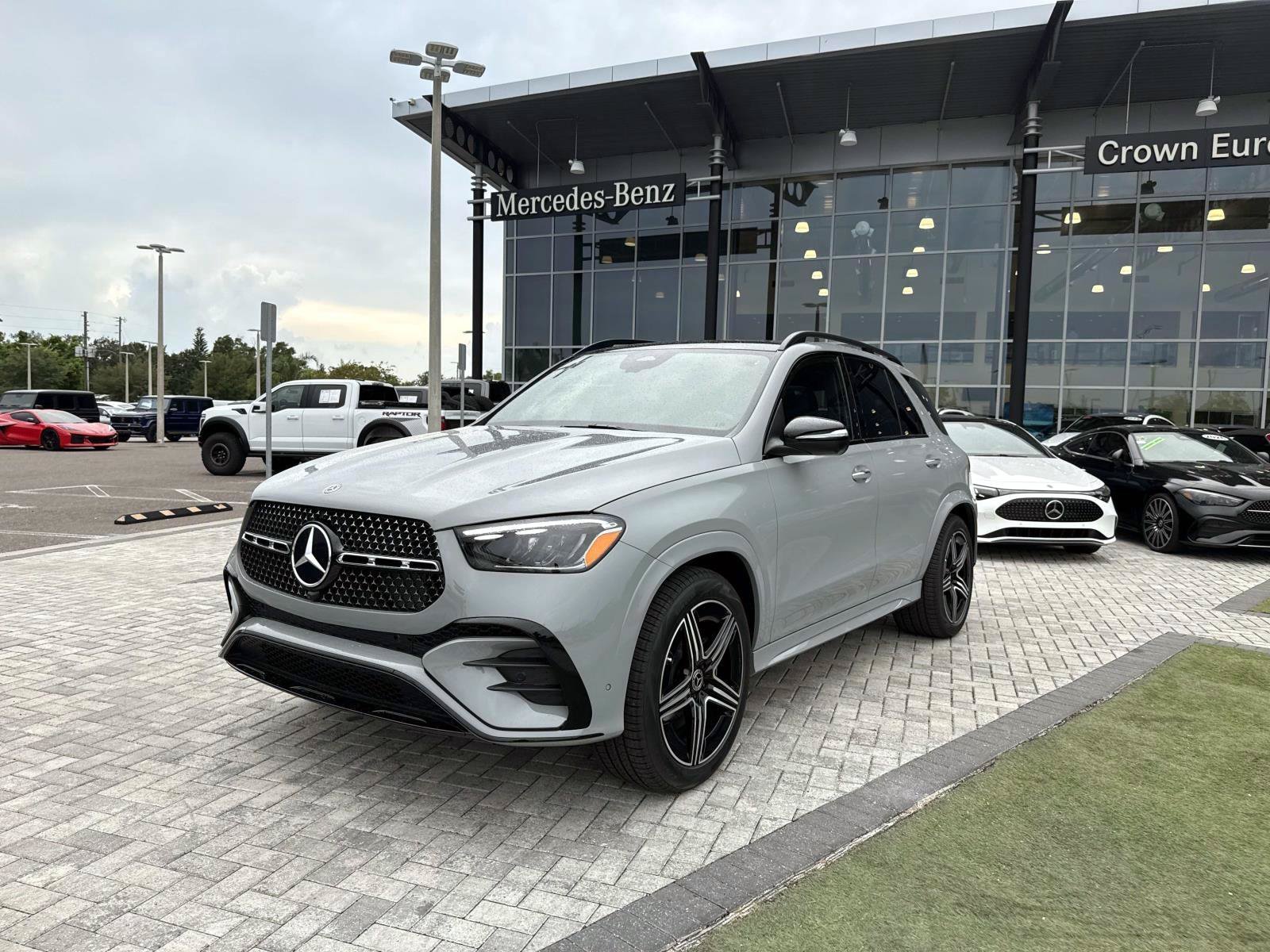 New 2026 Alpine Mercedes-Benz 350 4MATIC® SUV image 2