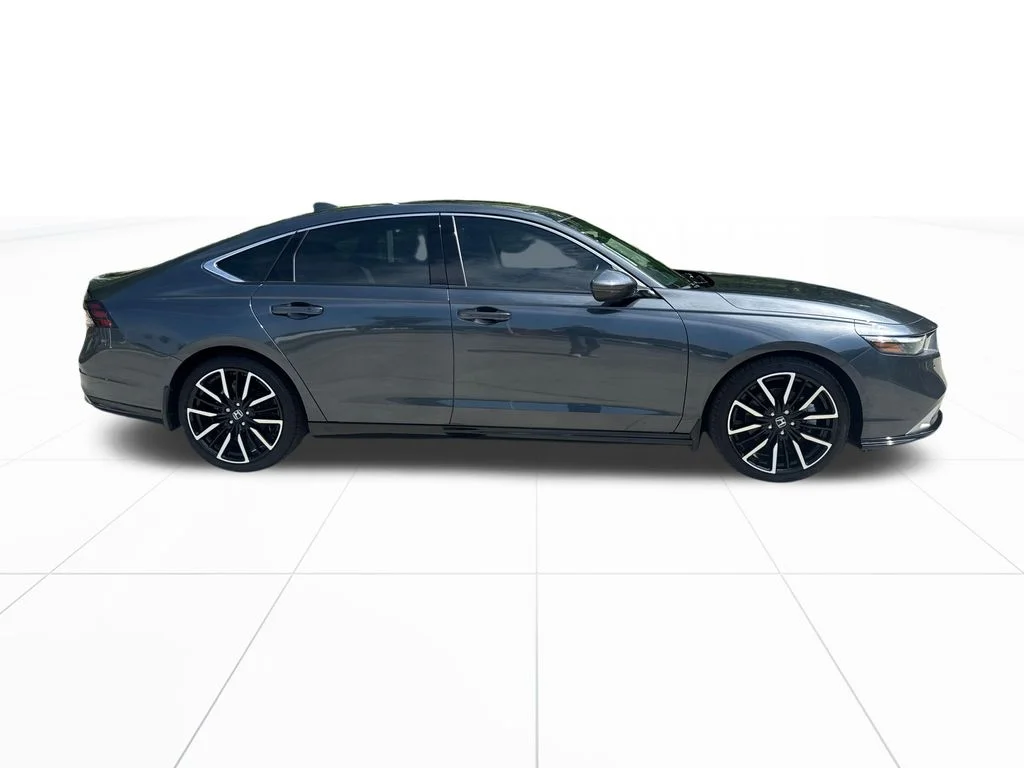 2024 Honda Accord Hybrid Touring - Photo 10