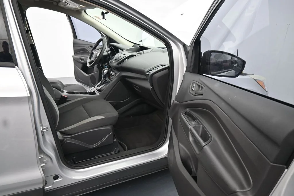 Used 2016 Silver Ford S image 24