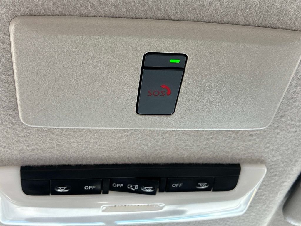 Used 2024 Blue Nissan SV image 33