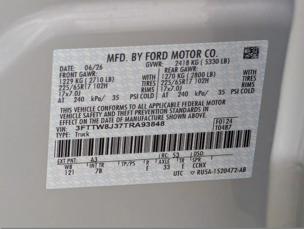 New 2026 Space White Metallic Ford XLT image 22