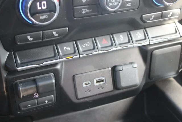 Used 2023 White Chevrolet LT image 9