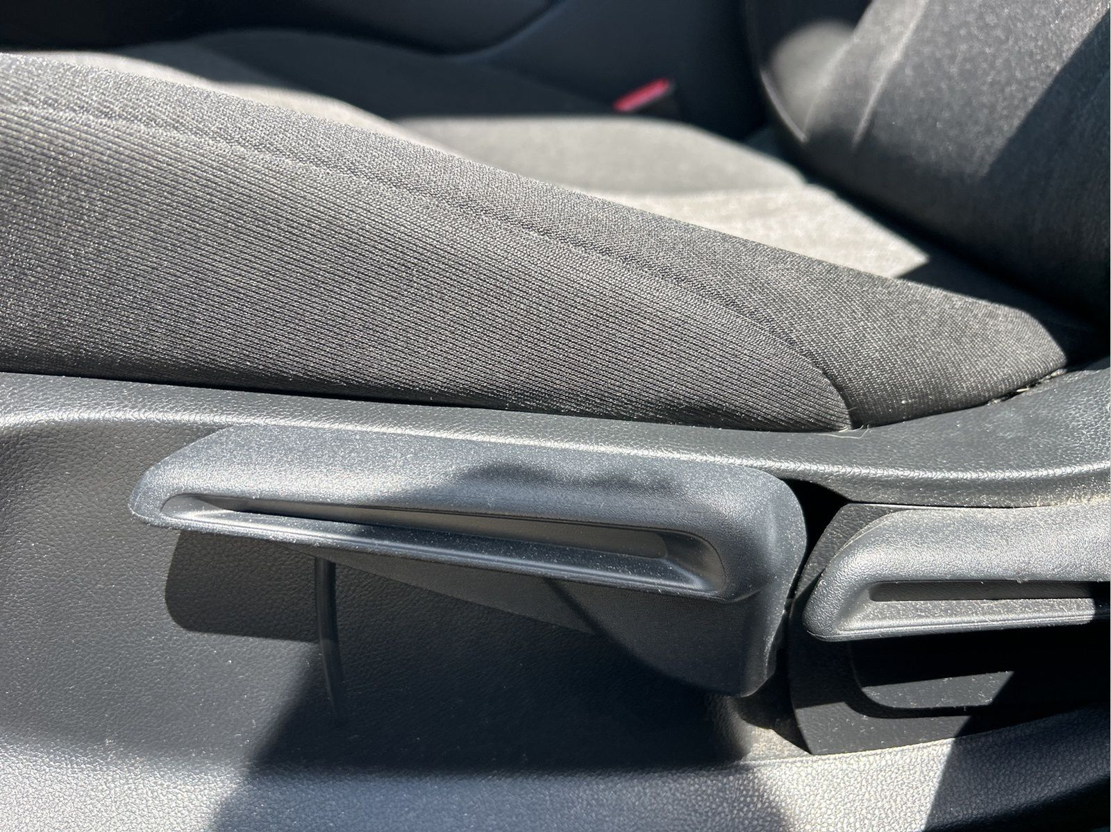Used 2024 Silver Honda LX image 10