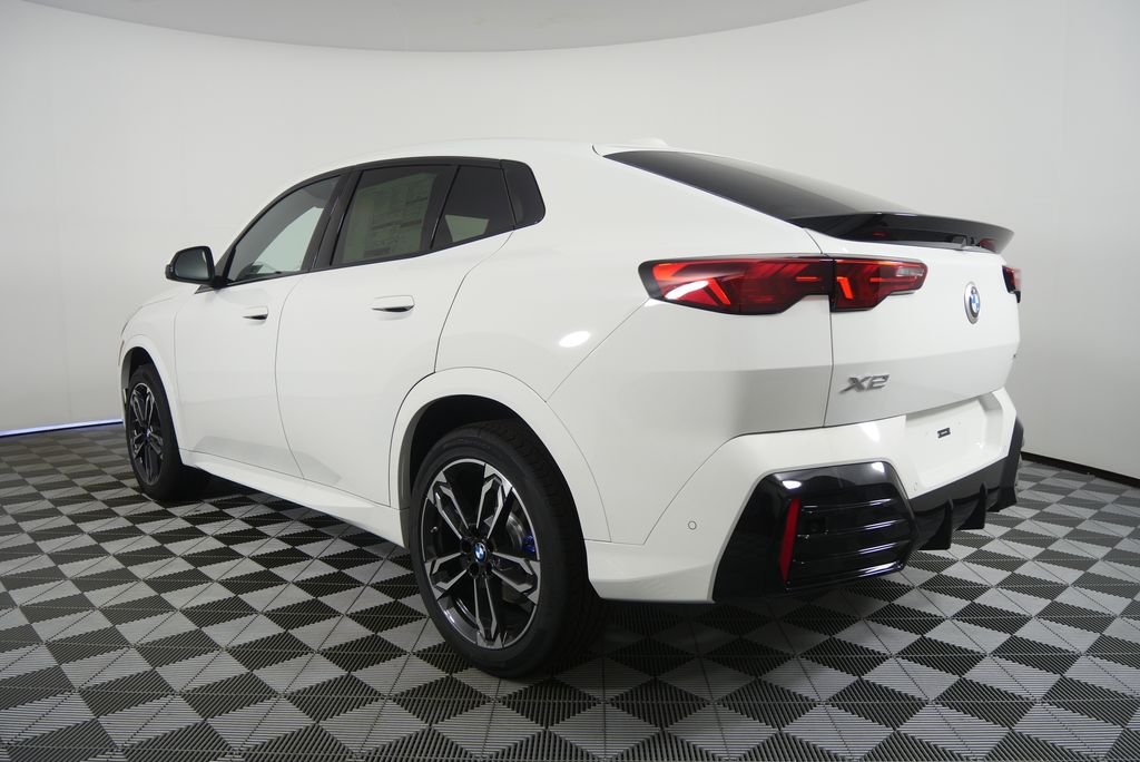 New 2026 Alpine White BMW xDrive28i image 5