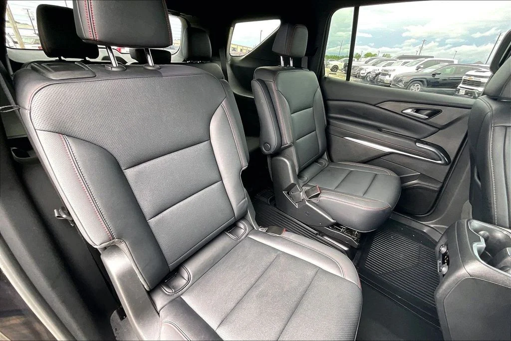 Used 2025 Black Chevrolet Z71 image 22