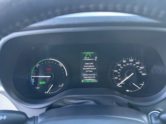 2021 Toyota Sienna XLE - Photo 15