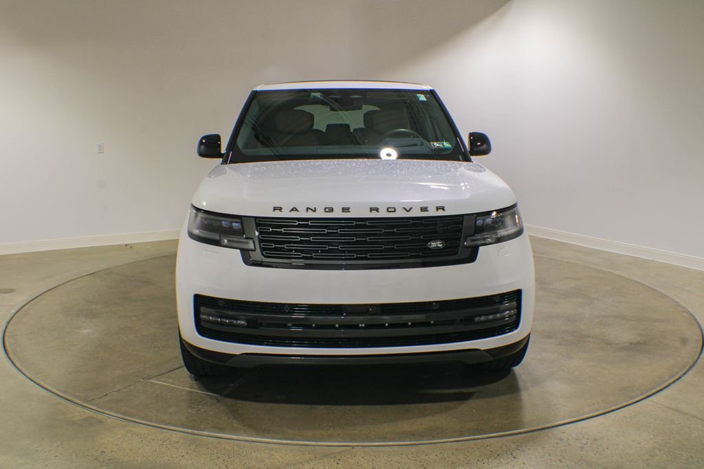 Certified Used 2026 Ostuni Pearl White Premium Metallic Land Rover Autobiography image 8