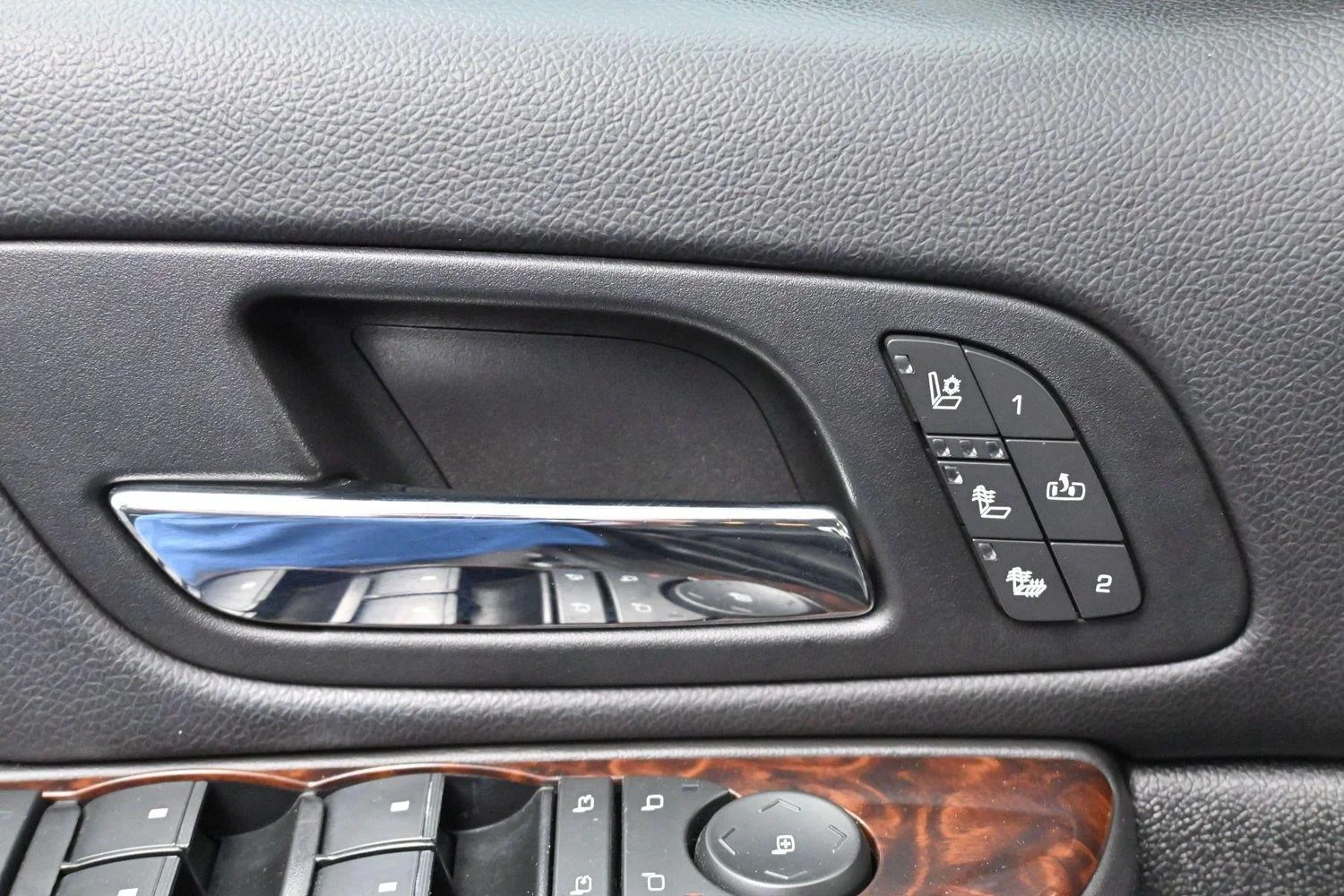 Used 2014 ONYX BLACK GMC Denali image 14