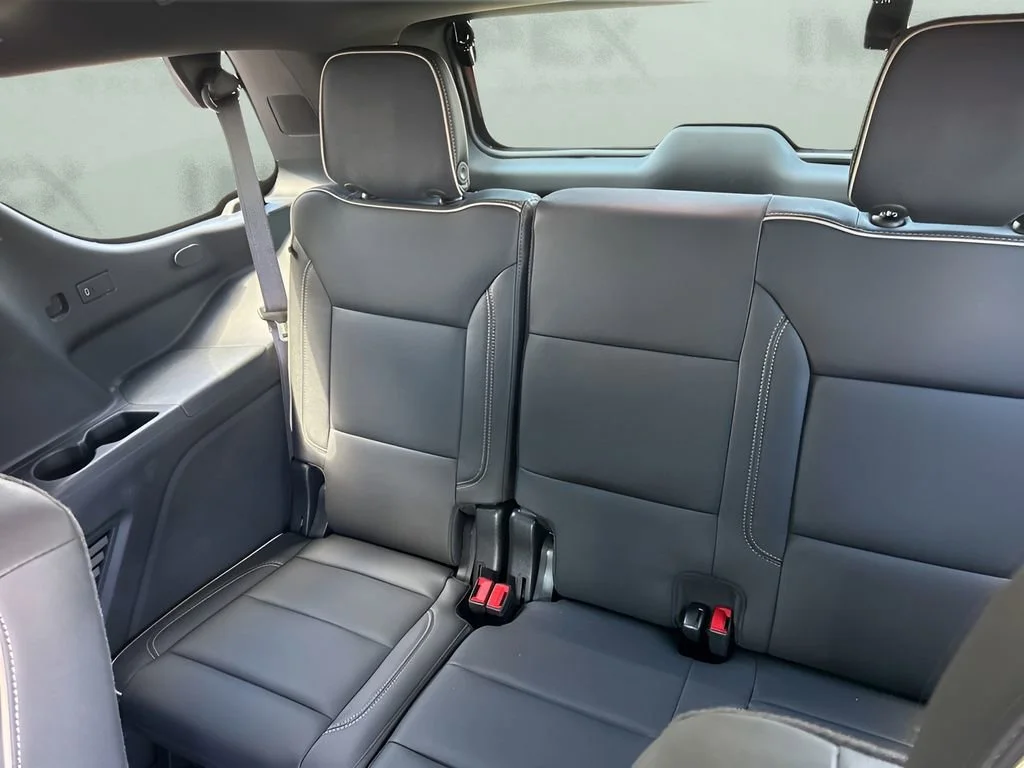 Used 2026 Polar White Tricoat Chevrolet Premier image 12