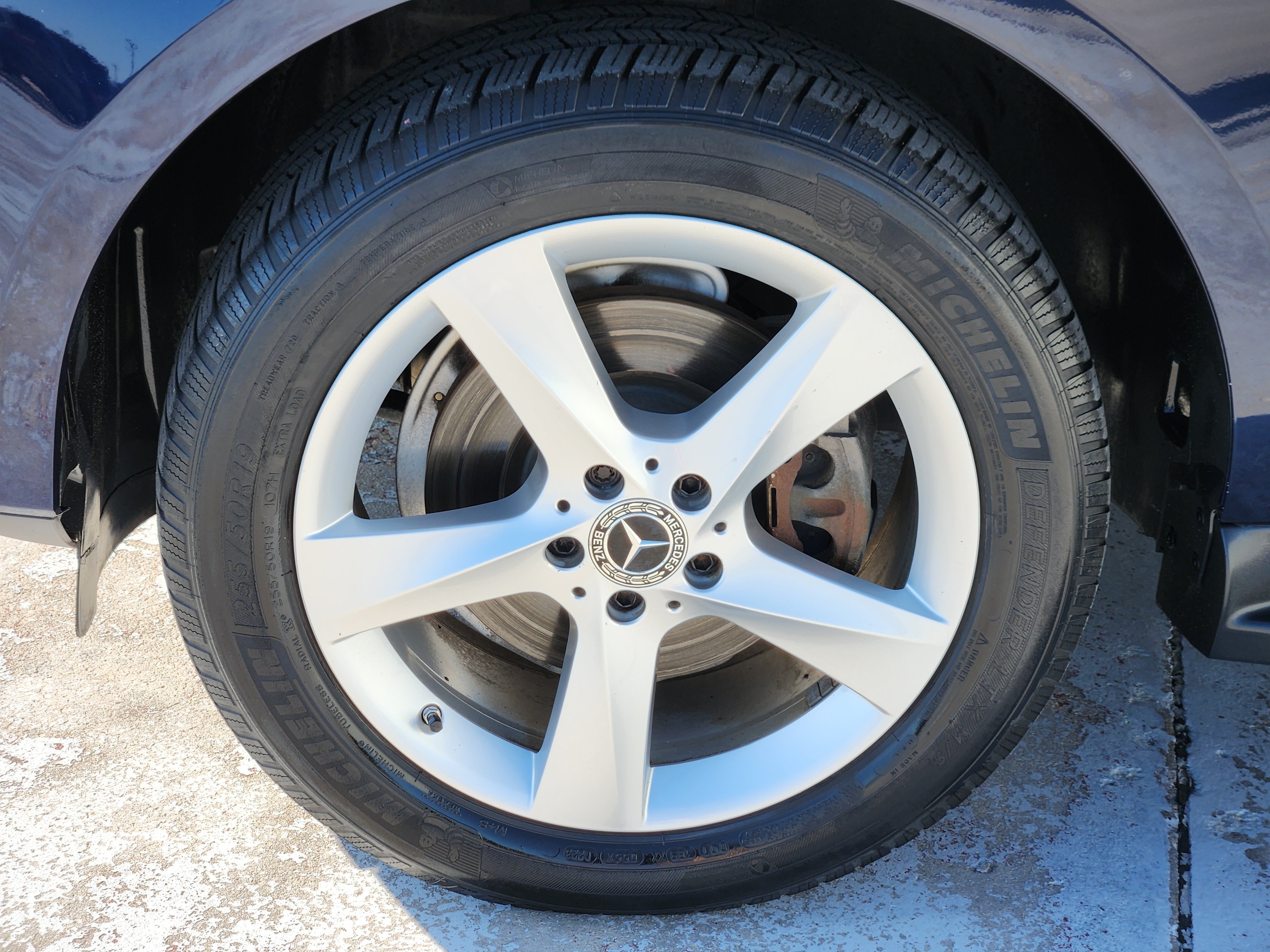 Used 2017 Lunar Blue Metallic Mercedes-Benz GLE 350 image 13