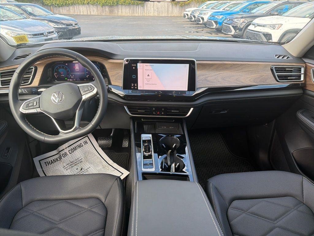2026 Volkswagen Atlas SE w/Tech - Photo 10