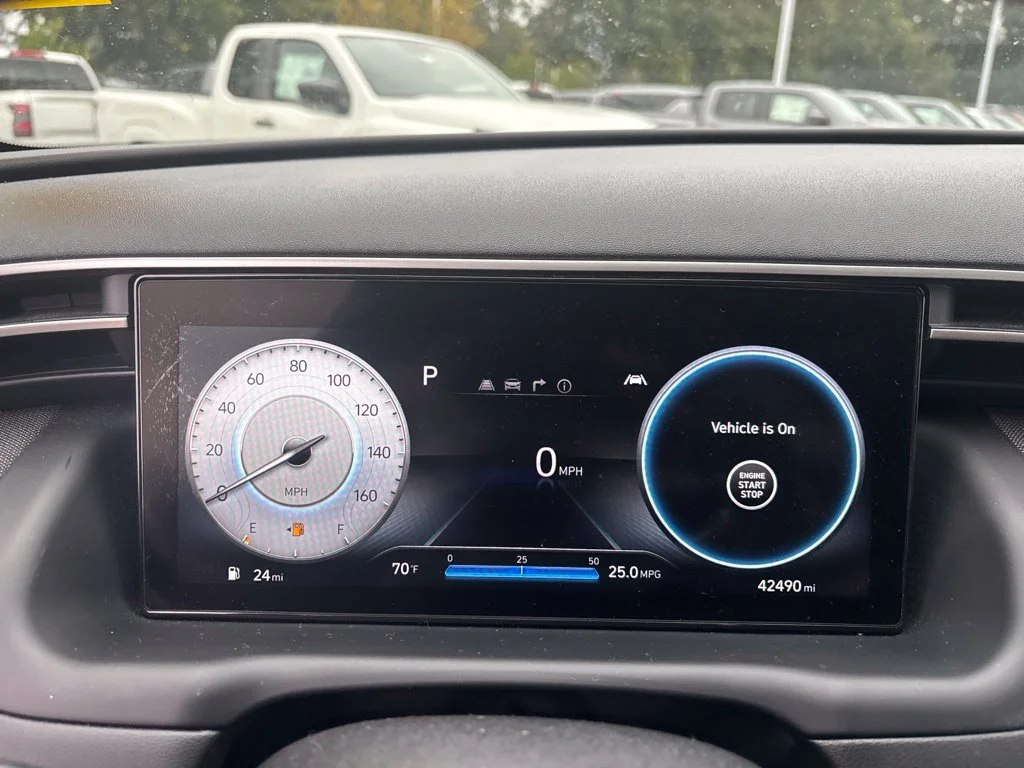 Used 2022 Gray Hyundai Limited image 10