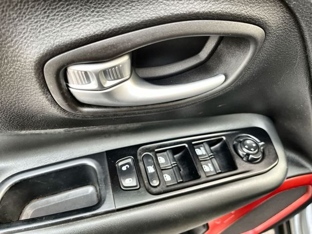 Used 2021 Gray Jeep Trailhawk image 17