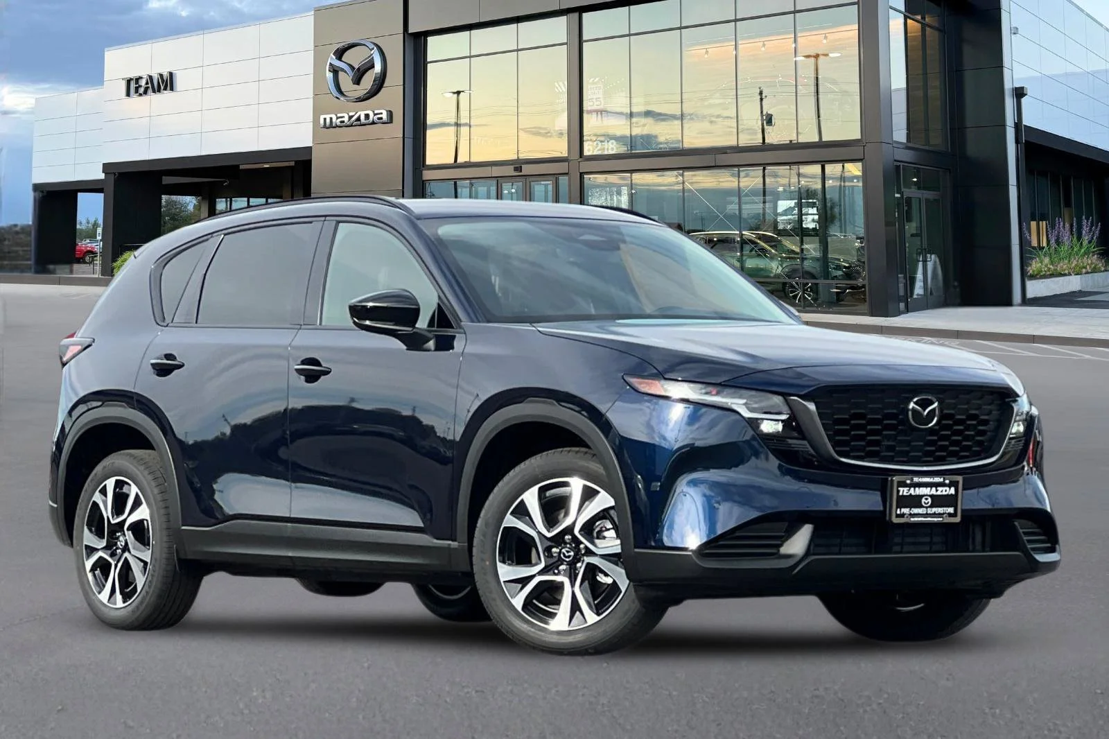 MAZDA CX-5 (2026) モデルカー 1/43 ネイビーブルーマイカー New 2026 Mazda CX-5 2.5 S Preferred AWD SUV in Caldwell #M26327
