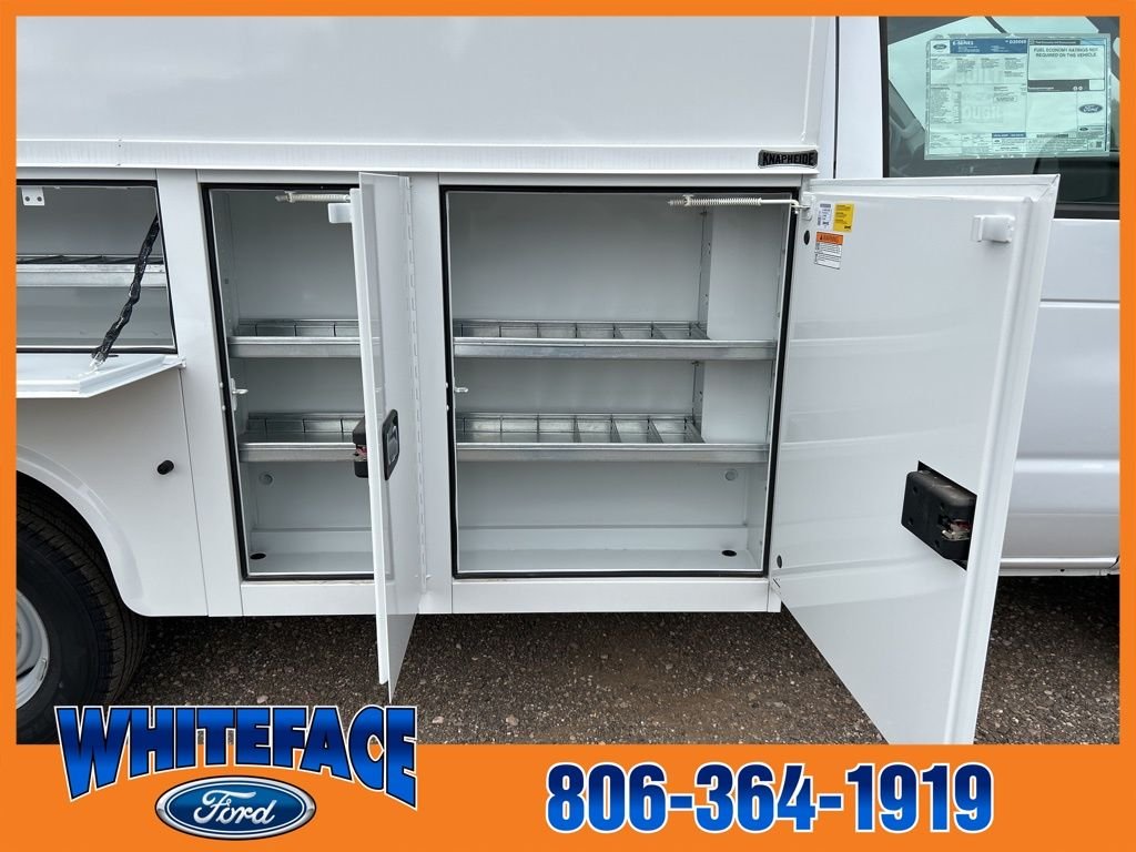 2025 Ford E-Series Cutaway Base - Photo 41