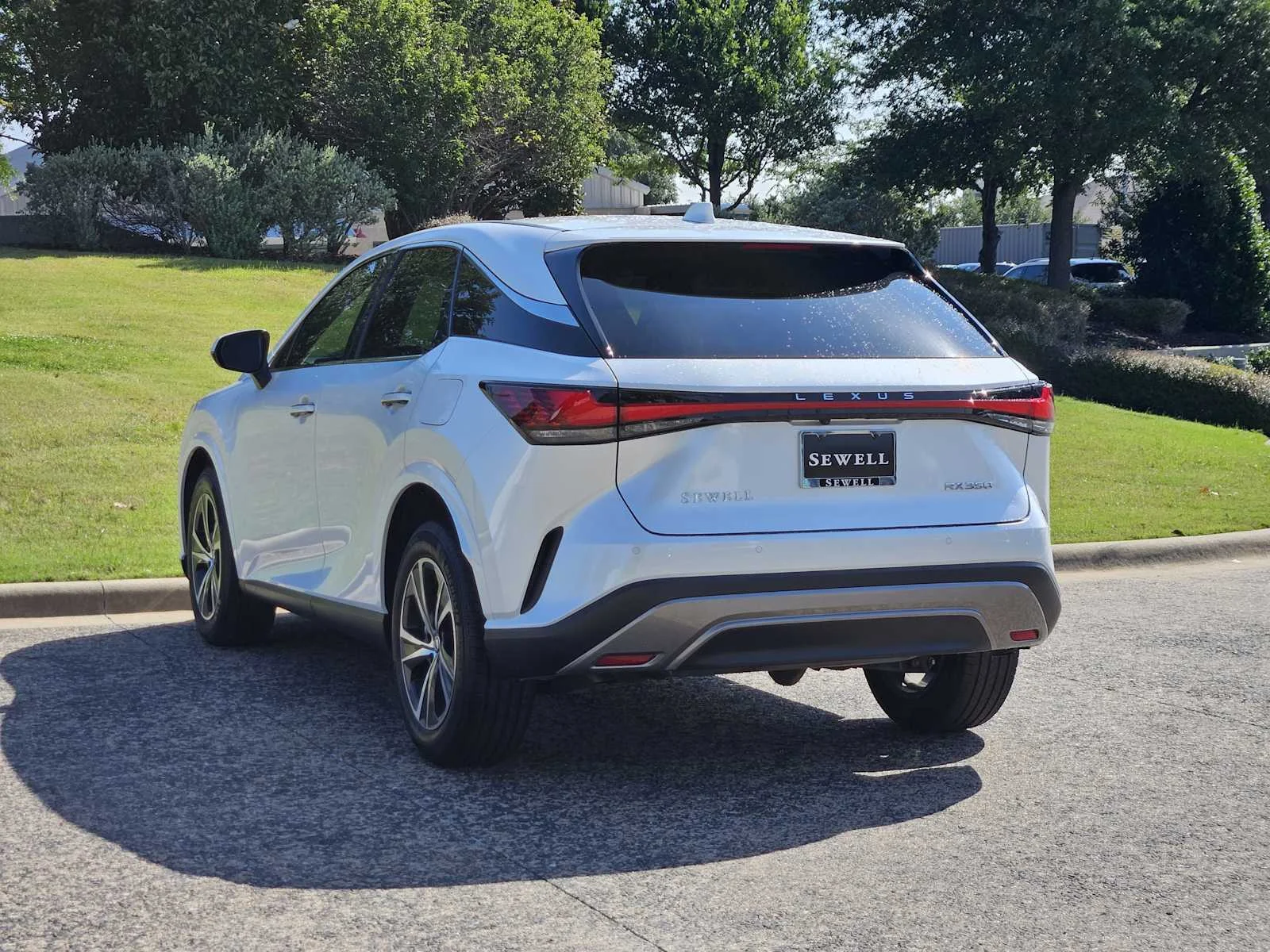 Certified Used 2025 EMINENT WHITE PEARL Lexus  image 3