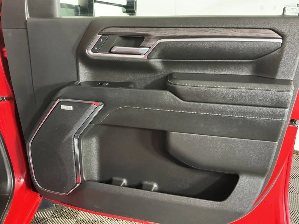 Used 2024 Red Hot Chevrolet LTZ image 17