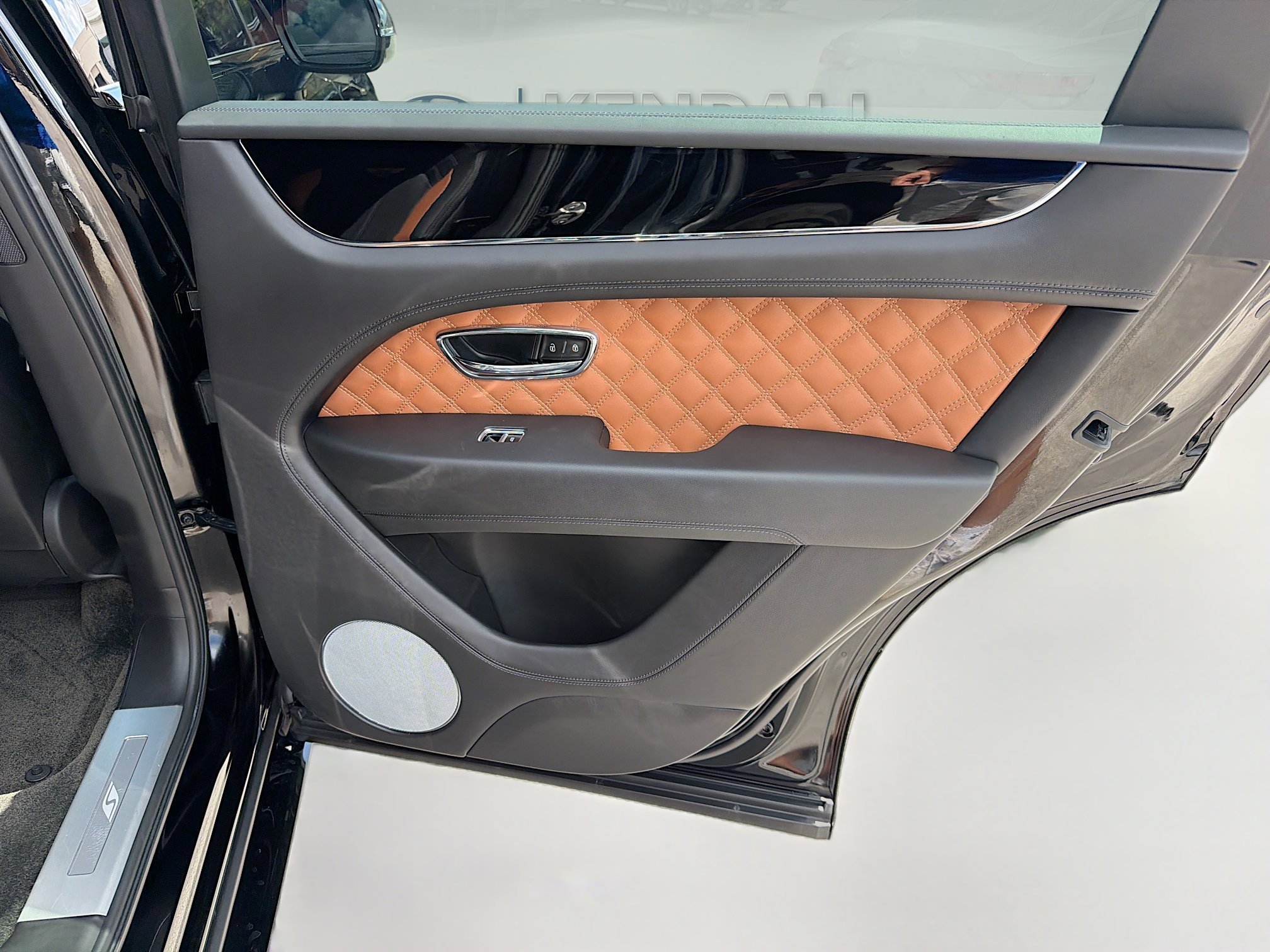 2022 Bentley Bentayga S - Photo 29