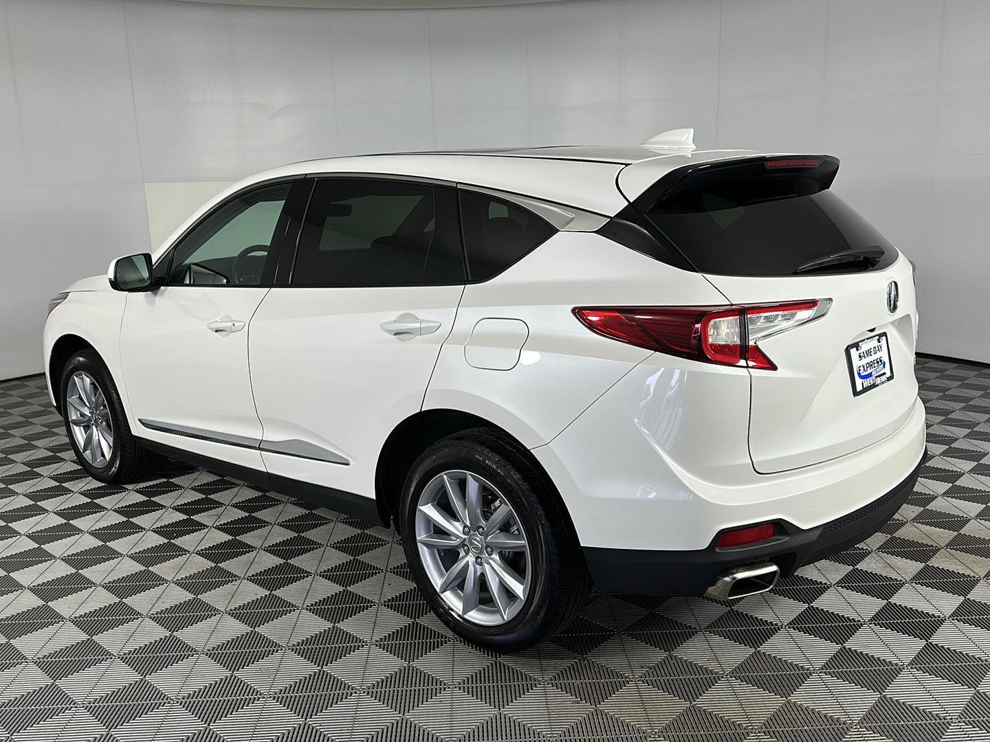 Used 2024 Platinum White Pearl Acura SH-AWD image 22
