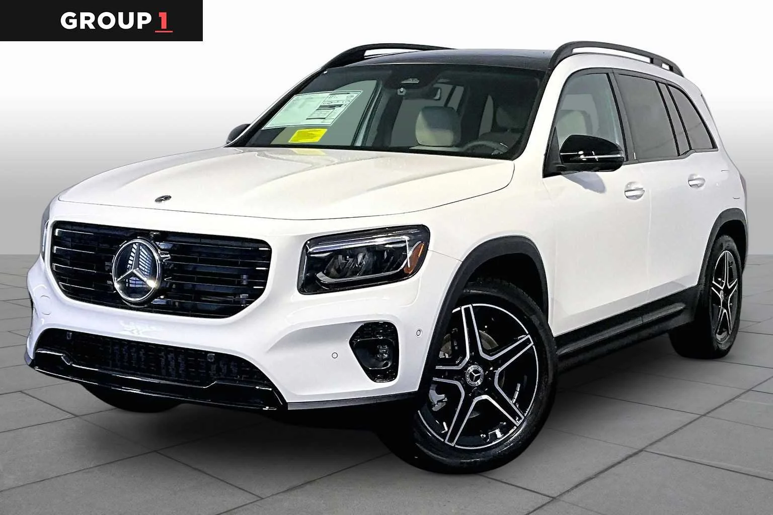 2026 Mercedes-Benz GLB GLB 250 4MATIC's photo