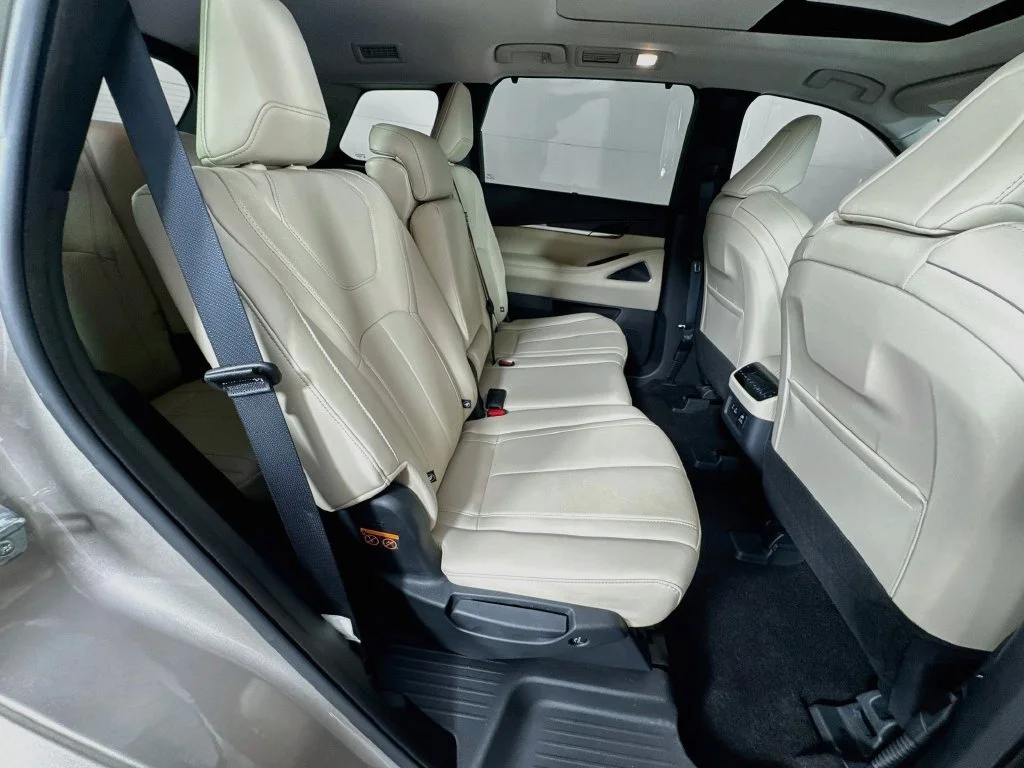 Certified Used 2024 Silver INFINITI Sensory image 39