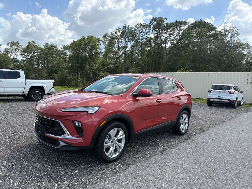 2024 Buick Encore GX Preferred's photo