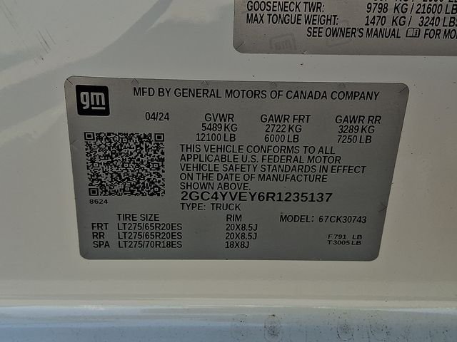 Used 2024 Summit White Chevrolet High Country image 26