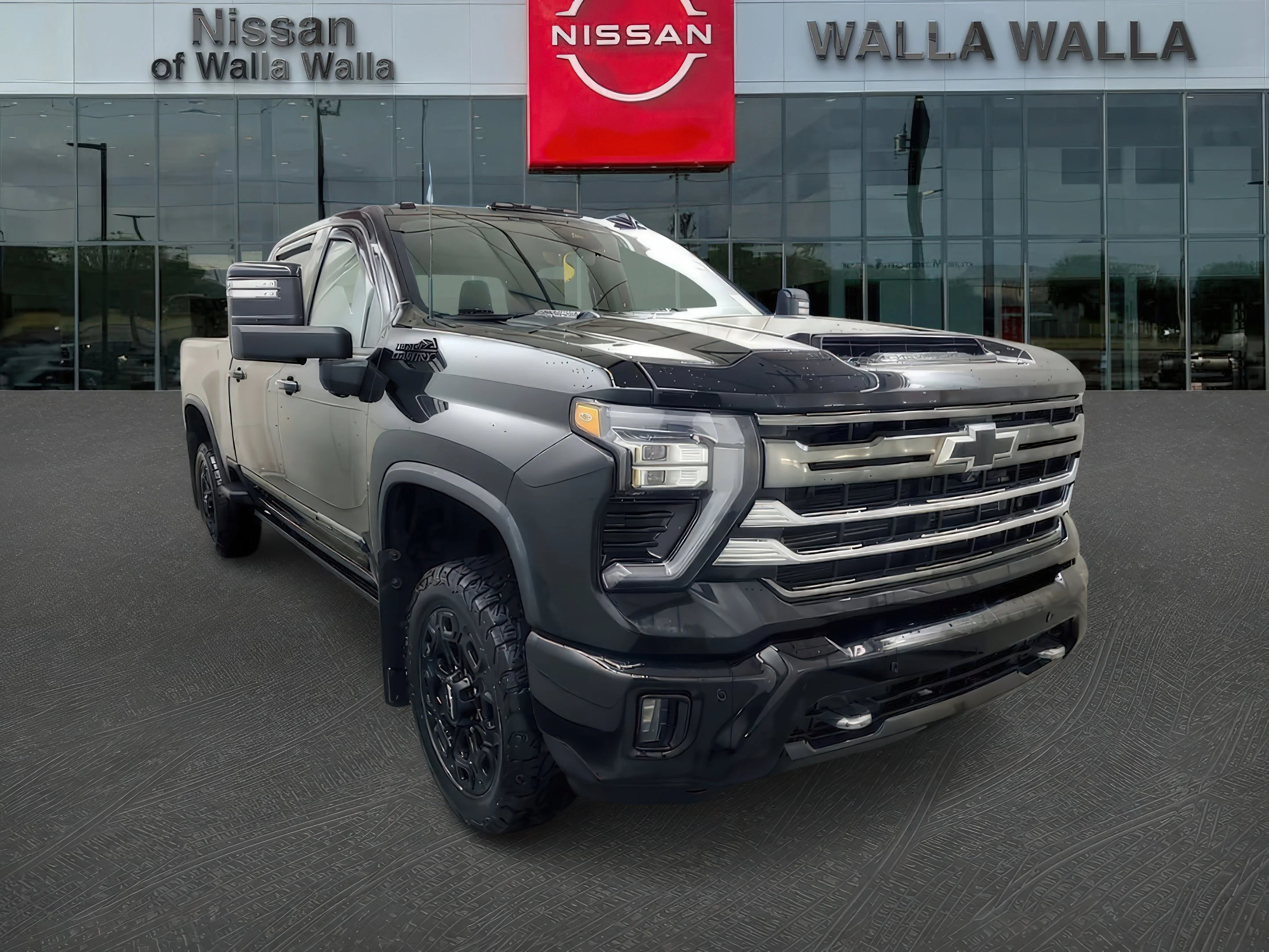 2024 Chevrolet Silverado HD High Country 4WD Crew Cab Short Box's photo