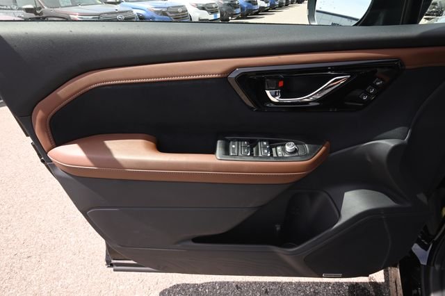 New 2026 CRYSTAL BLACK SILICA Subaru Touring Hybrid image 19