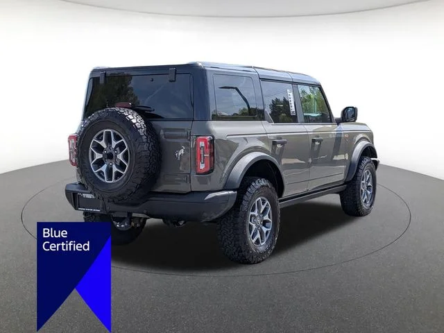 Used 2025 Gray Ford Badlands image 3