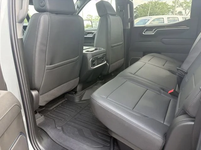 New 2026 Sterling Metallic GMC Elevation image 16