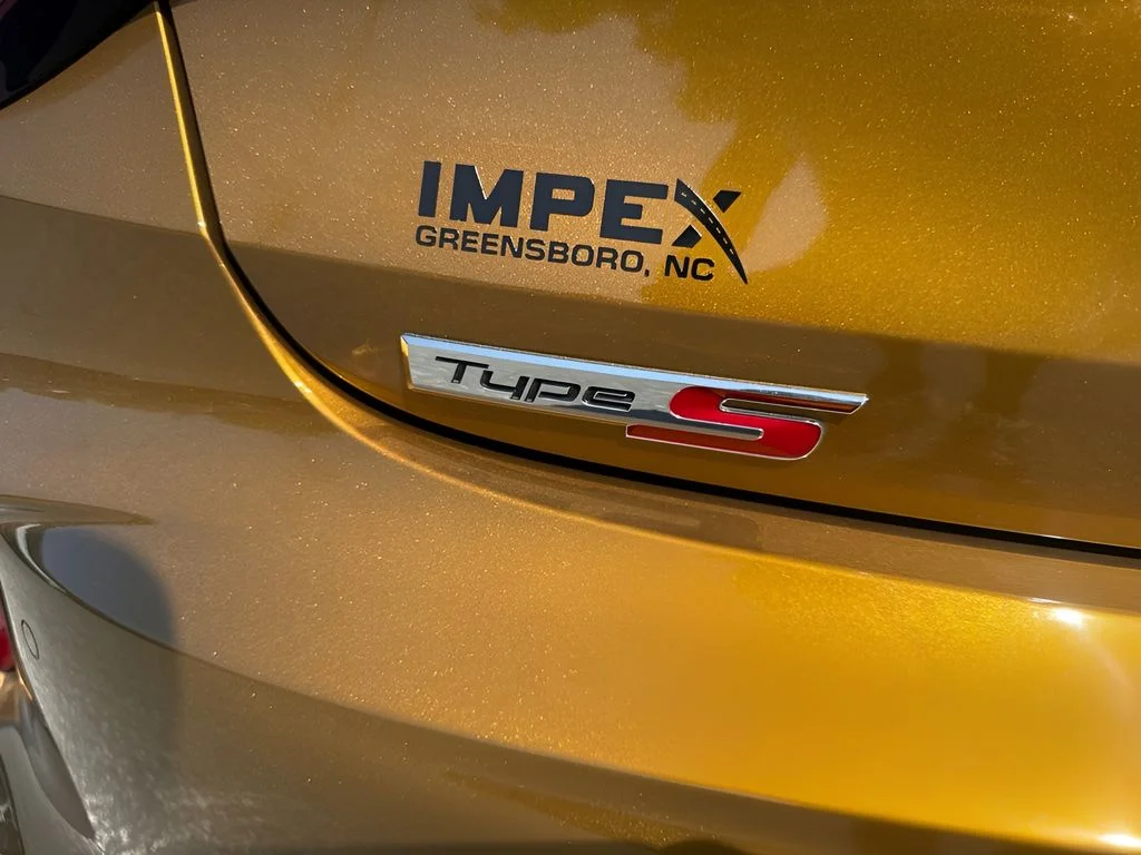 Used 2022 Gold Acura Type S image 29