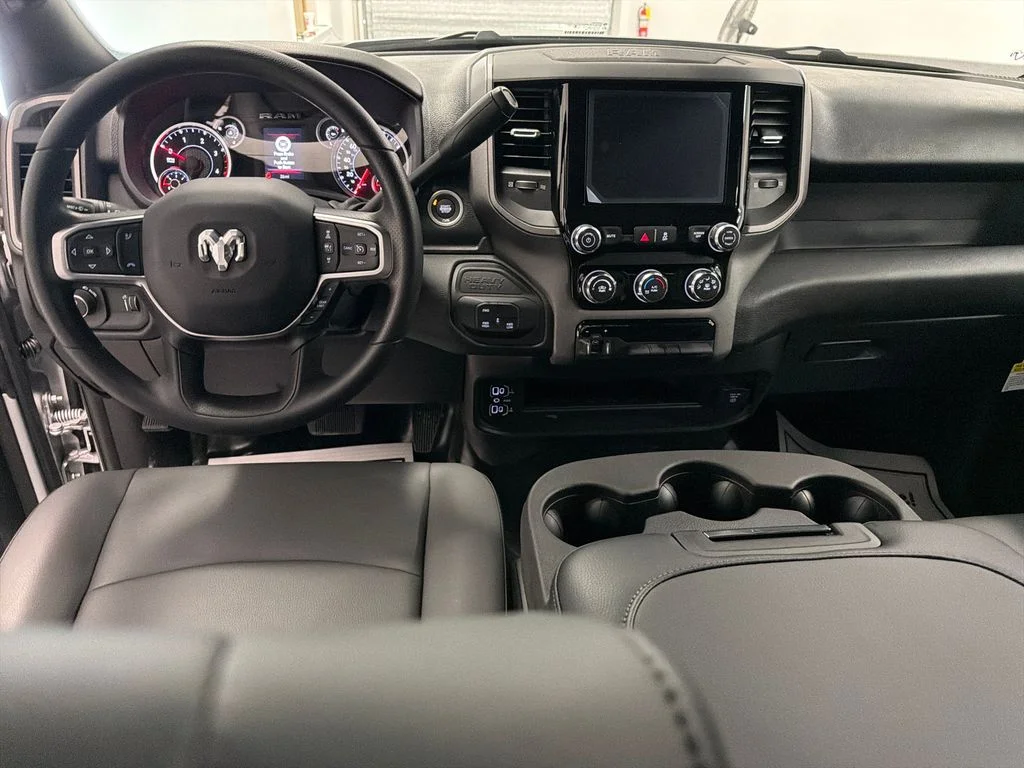 New 2026 Silver Ram Tradesman image 13