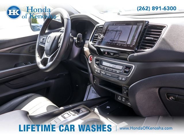 Certified Used 2025 Platinum White Pearl Honda AWD TRAILSPORT image 27