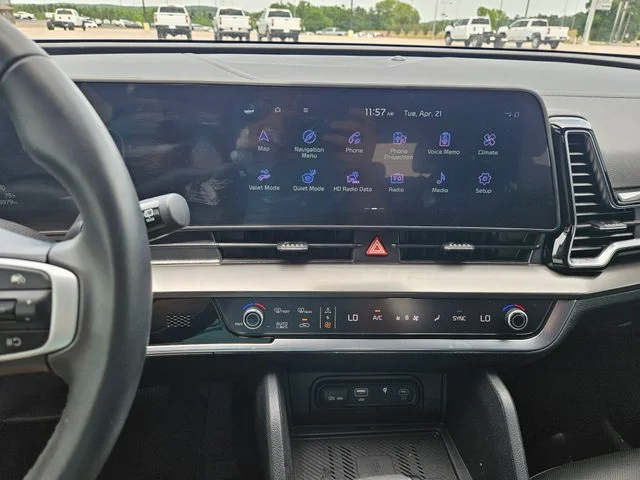 Used 2025 Black Kia EX image 17