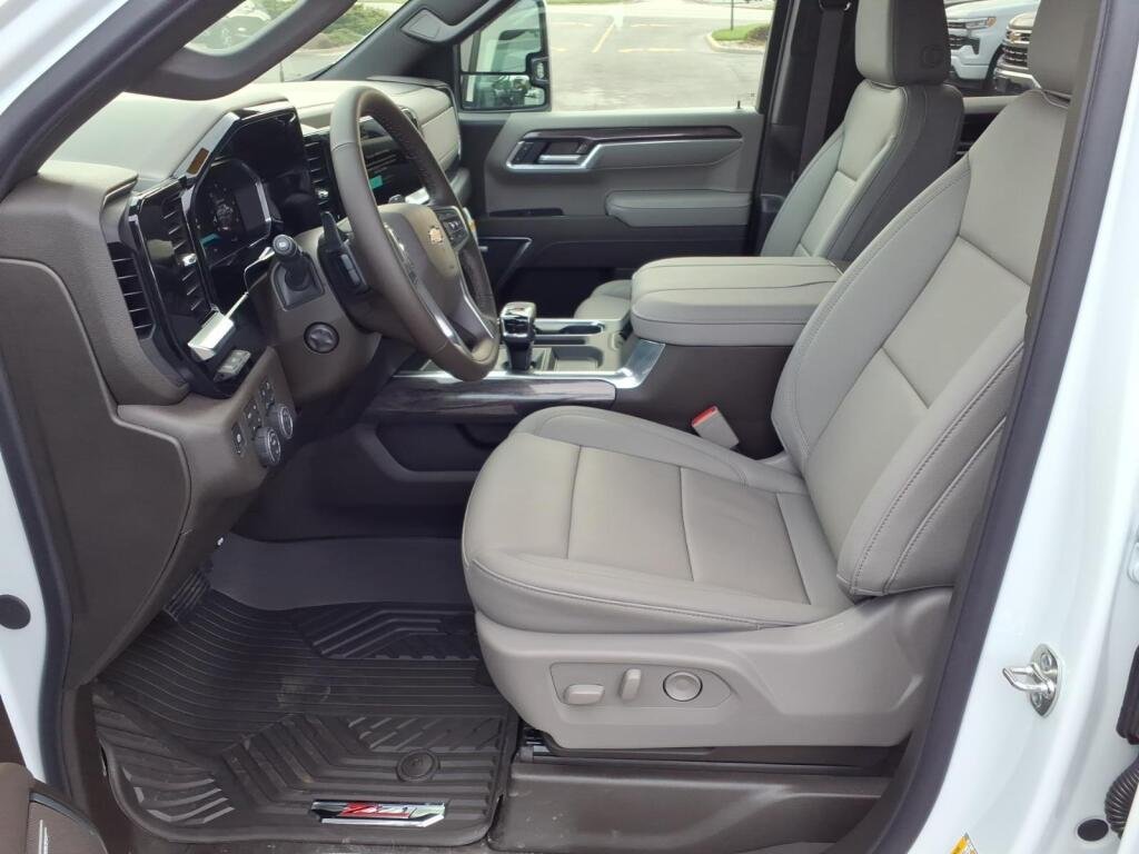 New 2026 Summit White Chevrolet LTZ image 5